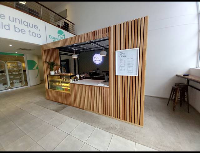 220M² OFFICE TO LET IN BRYANSTON